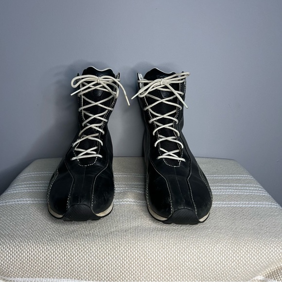 Vintage Timberland Hiking Boots Black White Leather Ankle Top - Picture 3 of 7